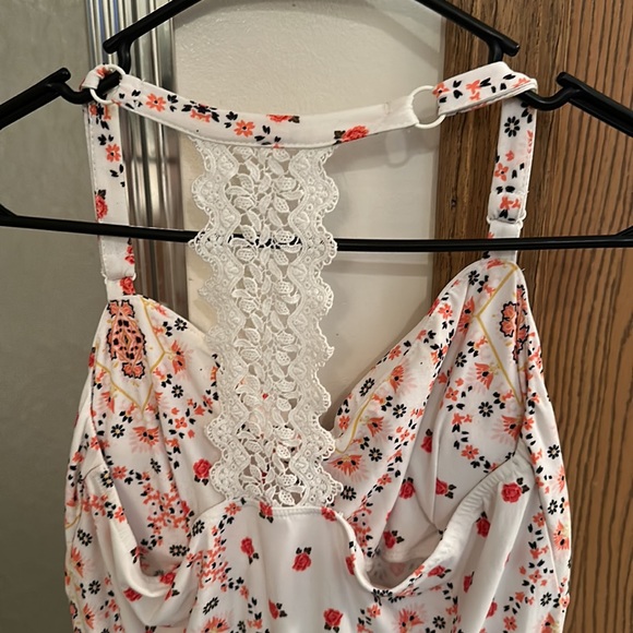 Sundress - Picture 3 of 4